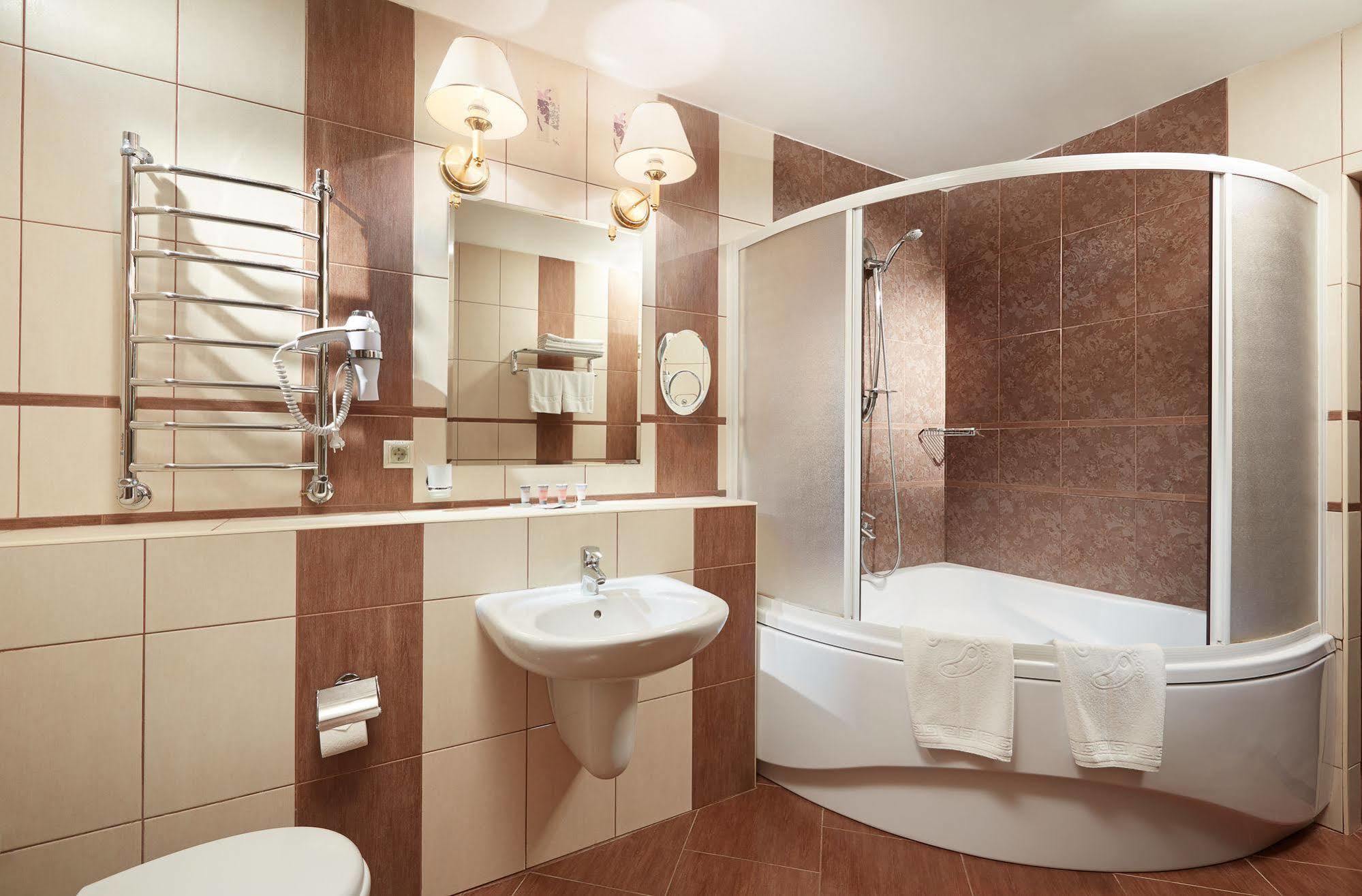 Victoria Hotel Na Zamkovoy Минск Екстериор снимка
